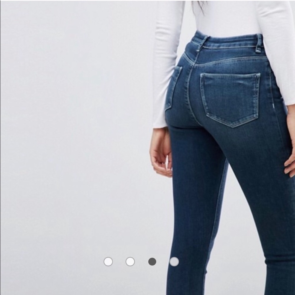{SOLD} Asos Ridley high waisted jeans - Picture 3 of 7